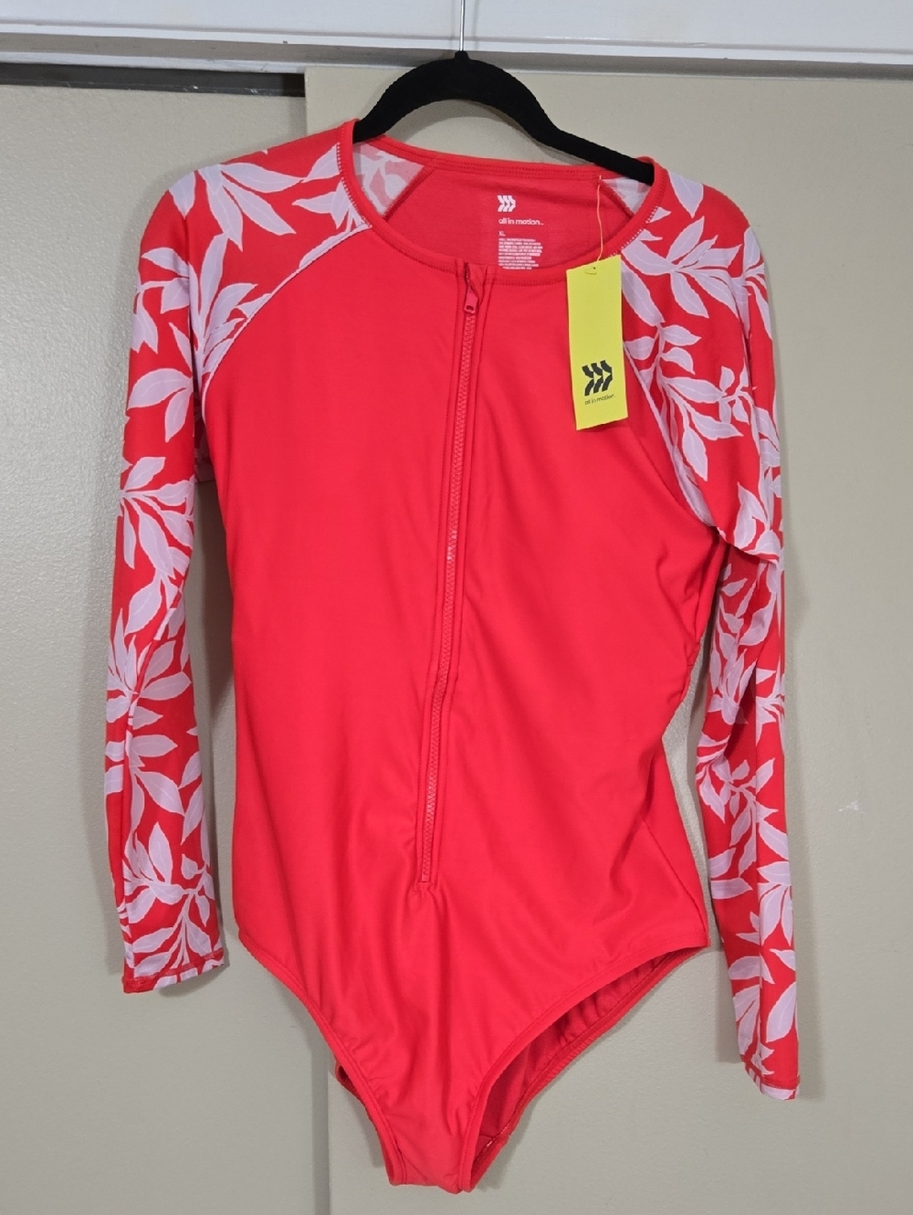 all in motion Coral Zip-Front Long-Sleeve One-Piece Swimsuit Size XL NWT